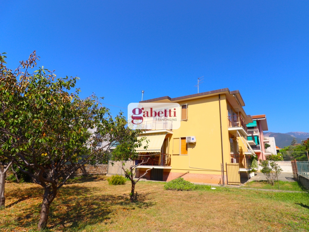 Zona Poeti bassa